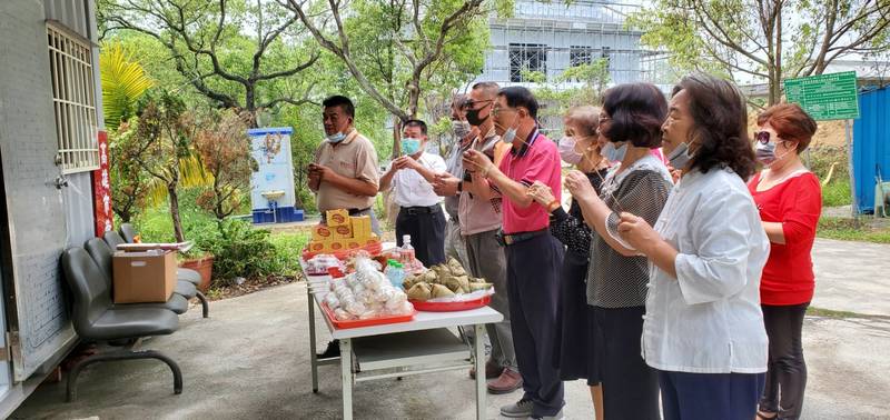   春季祭祖